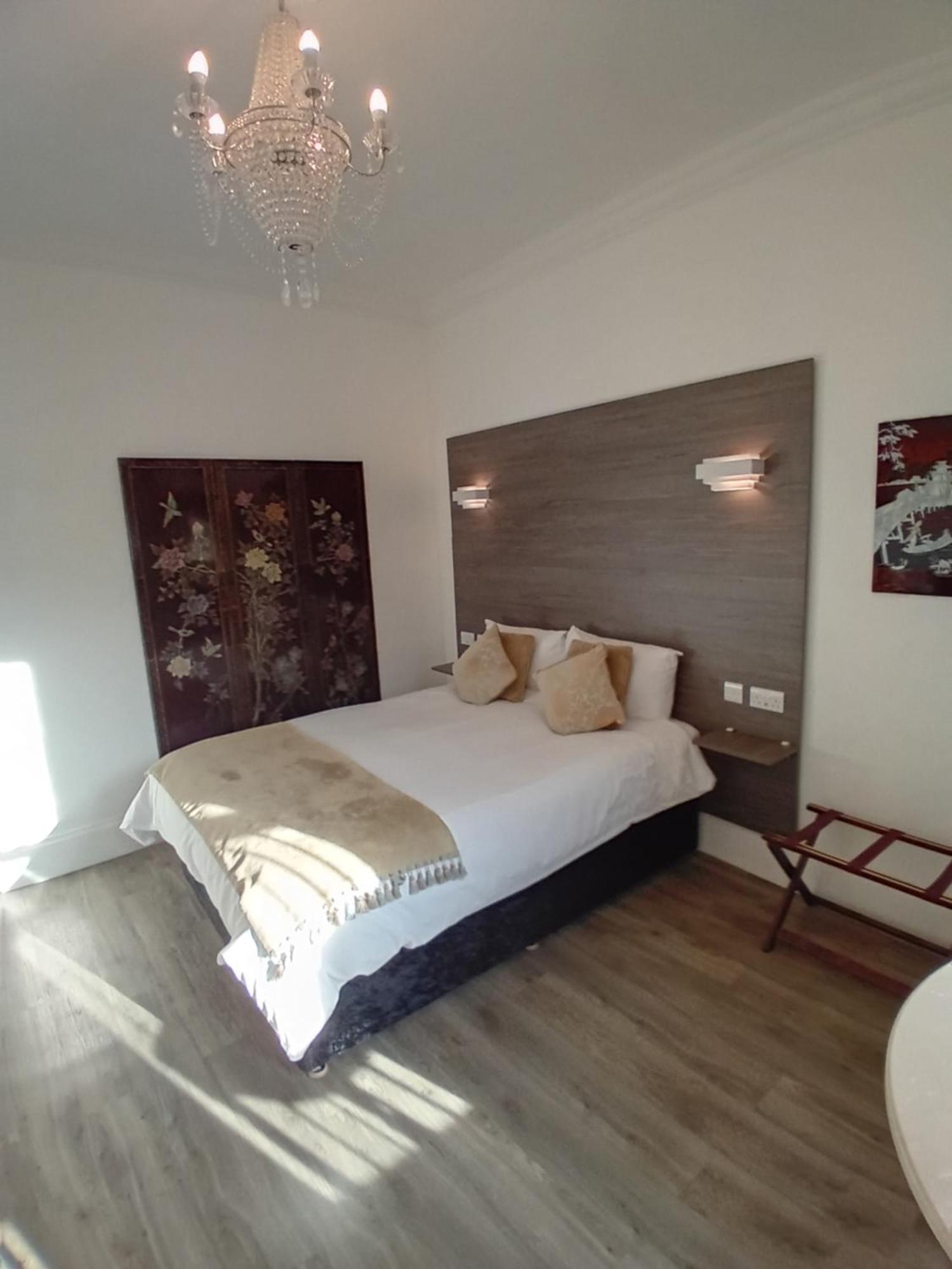 Grosvenor House - Onsite Free Parking Bed & Breakfast Ilfracombe Exterior photo
